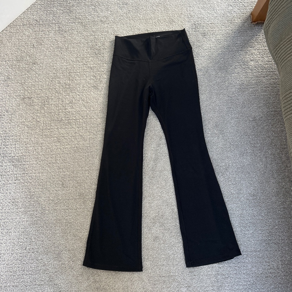 Everlane perform pants